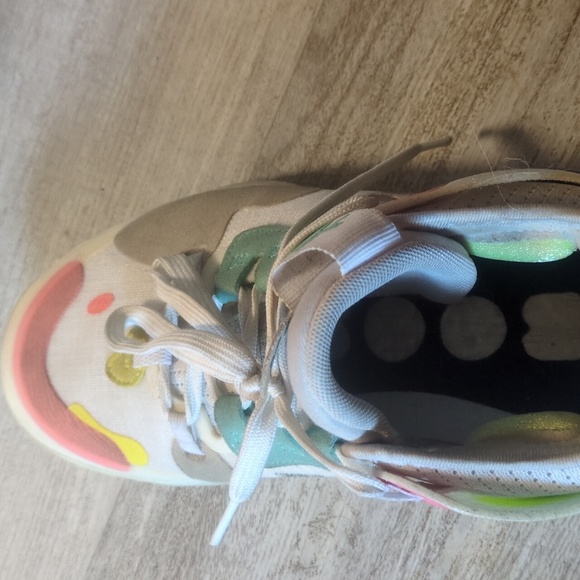 Men's Size 8 boost James Harden - Picture 3 of 3